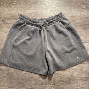 LEG3ND Shorts Mens Large Gray Athleisure Comfort Lounge Logo Elastic Waist Adult